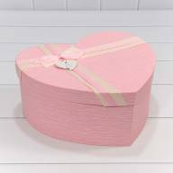 Коробки "Сердце" Набор 1/3 31*28*13,5 с двухцветным бантом Розовый 1/16 Арт: 720335/1 - Коробки "Сердце" Набор 1/3 31*28*13,5 с двухцветным бантом Розовый 1/16 Арт: 720335/1