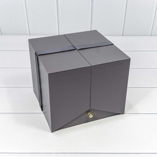 Коробка Квадратная 21*21*18 "Сюрприз" Серый 1/8 Арт: 721608/2